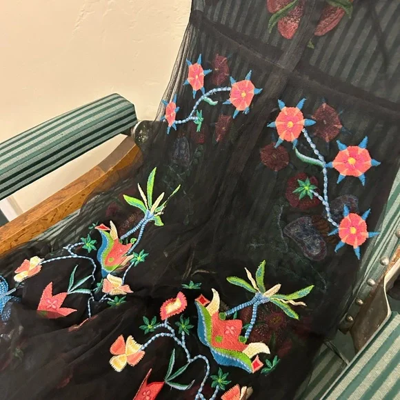 Saltwater LUXE Black FLORAL TULLE MAXI HOST PICK 💖💰🦋💗💜💯👀👀 - Picture 8 of 9